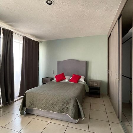 2 Venator House Boutique Apartment Leon Exterior photo